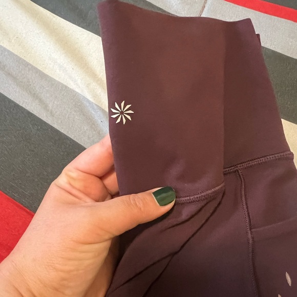 ATHLETA Saltation Stash Pocket legging bundle - Picture 3 of 8